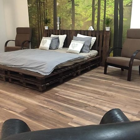 Apartments Corso Зноймо Экстерьер фото