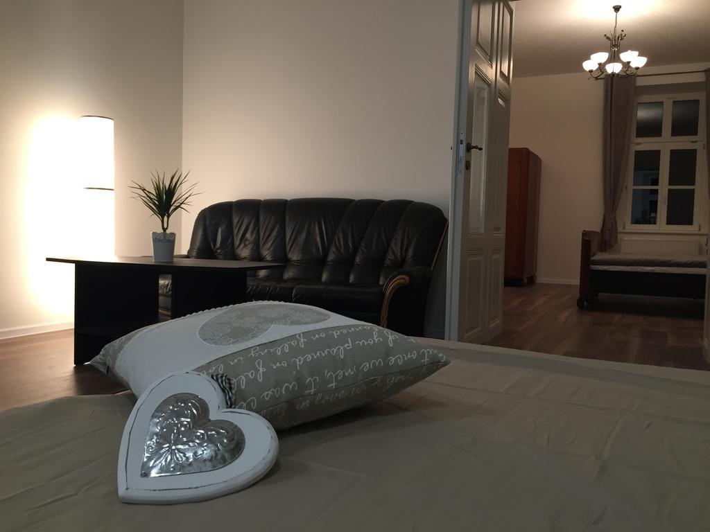 Apartments Corso Зноймо Экстерьер фото