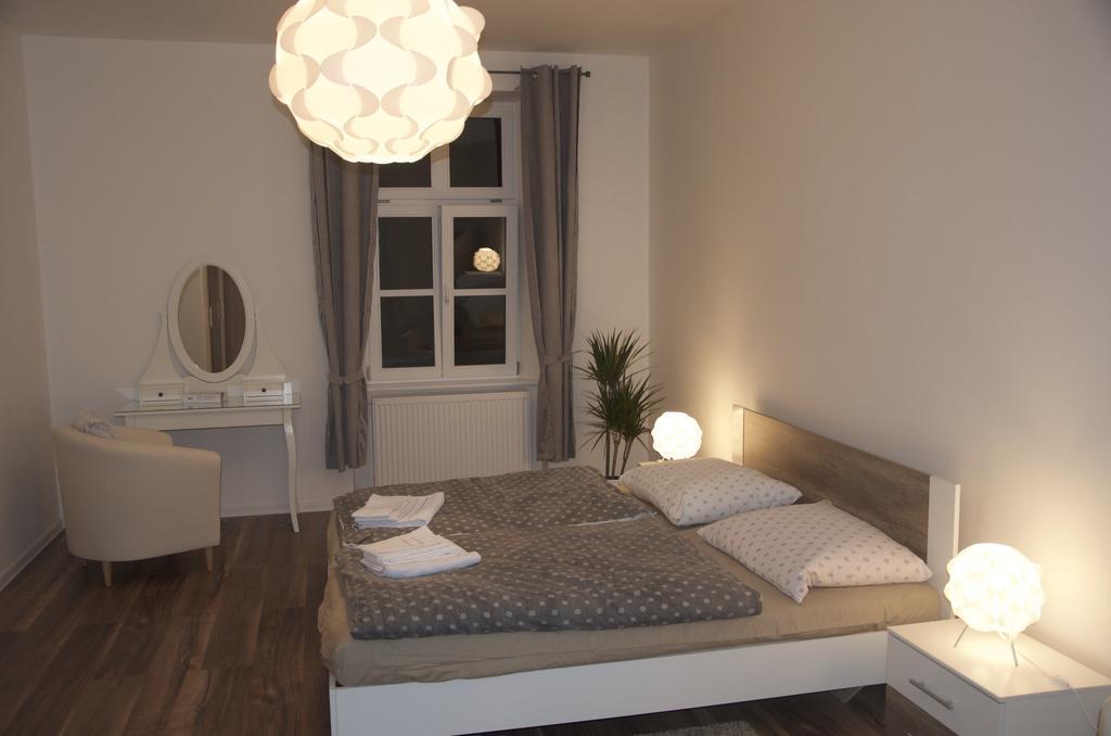 Apartments Corso Зноймо Экстерьер фото