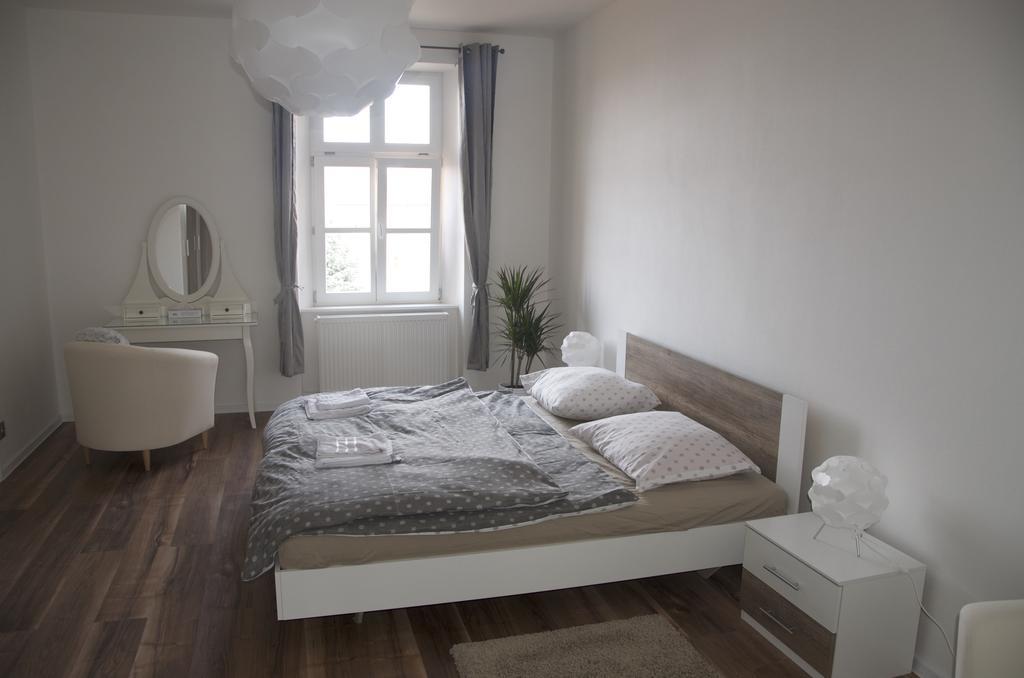 Apartments Corso Зноймо Экстерьер фото